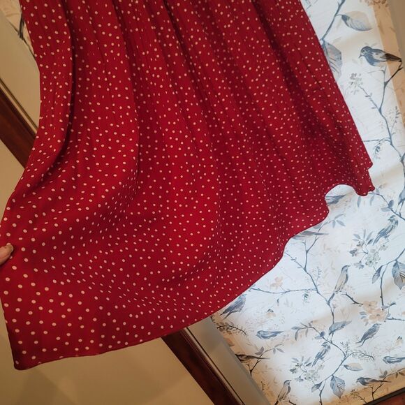 Red and white polka dot flowy skirt with pockets size medium - Picture 2 of 6